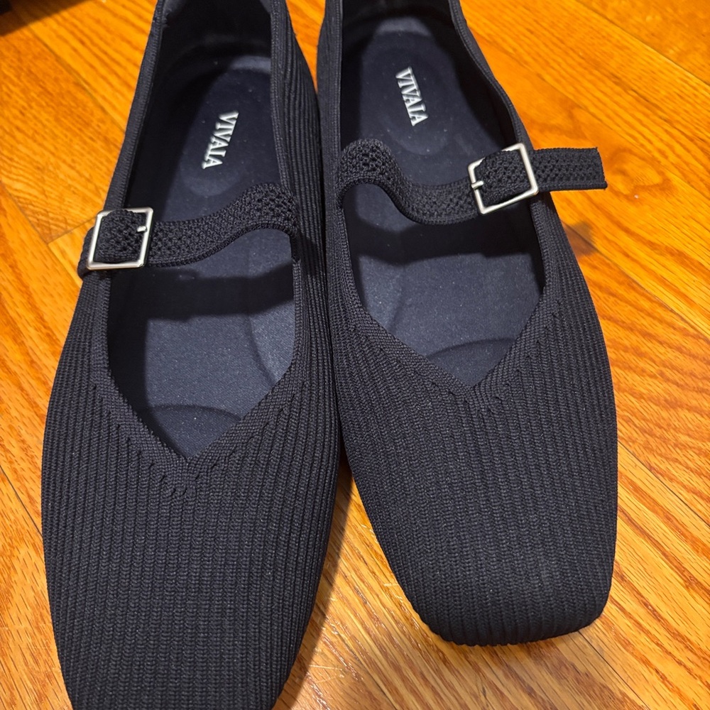 VIVAIA Navy Mary Jane Flats